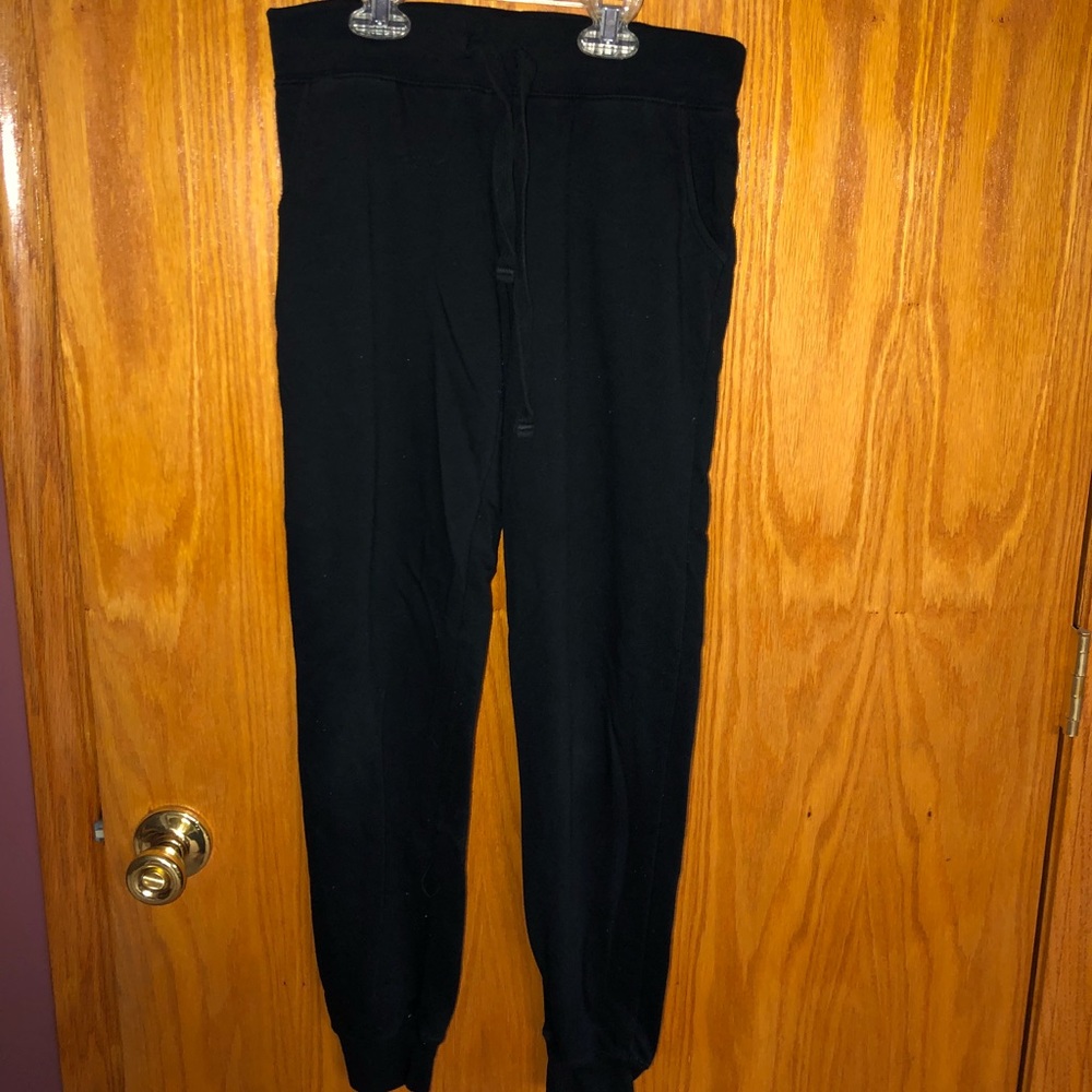 Women’s Black Joggers 🖤